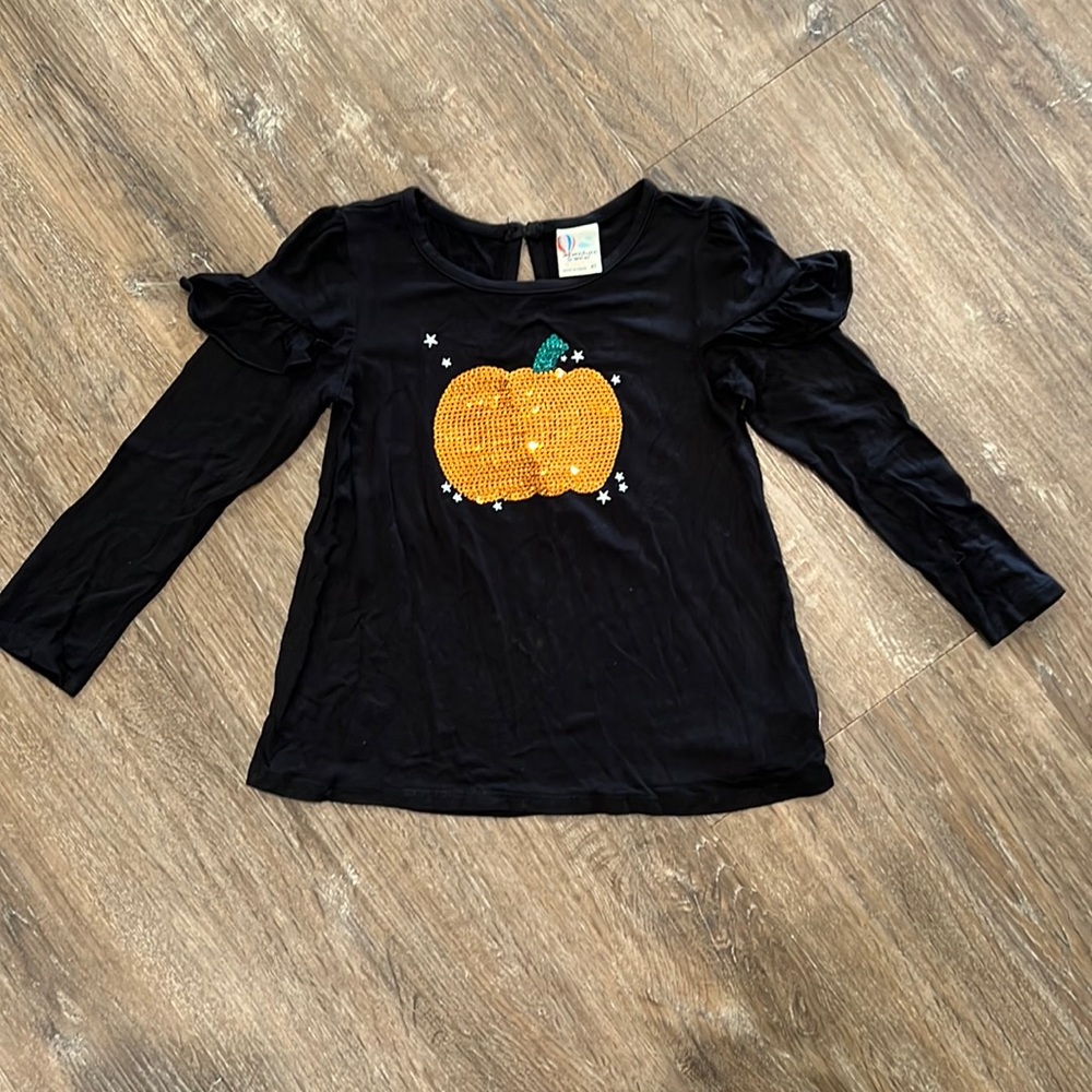 Sequin pumpkin long sleeve shirt. EUC